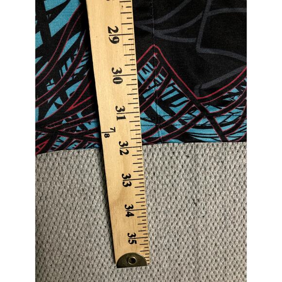 Born Hawaii Button Up Shirt Men's XXL Black/Blue Tribal All Around Print Party - Picture 10 of 12